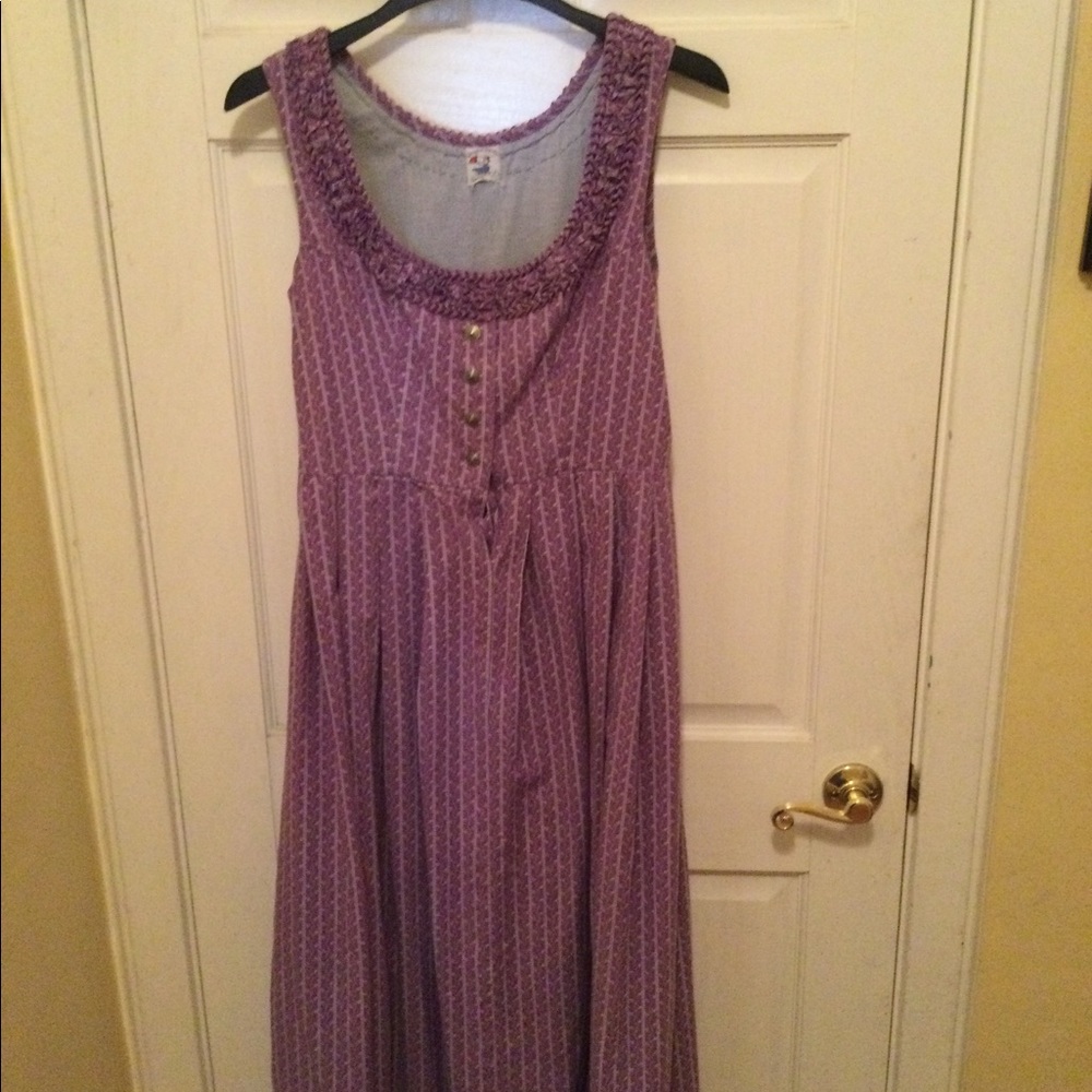 Vintage Drindl women’s dress